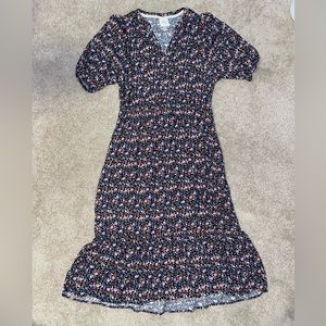 Women’s size XS dress. Knox rose brand.